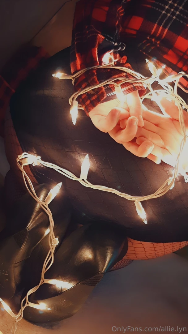 Feeling festive we re you naughty or nice more to comeee 