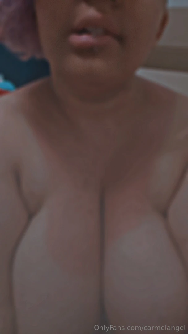 Just a little shoot done with my fucked up lens 