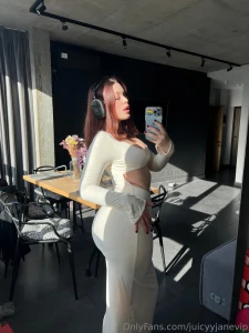 Came back from jogging today i set my personal best today keeping my