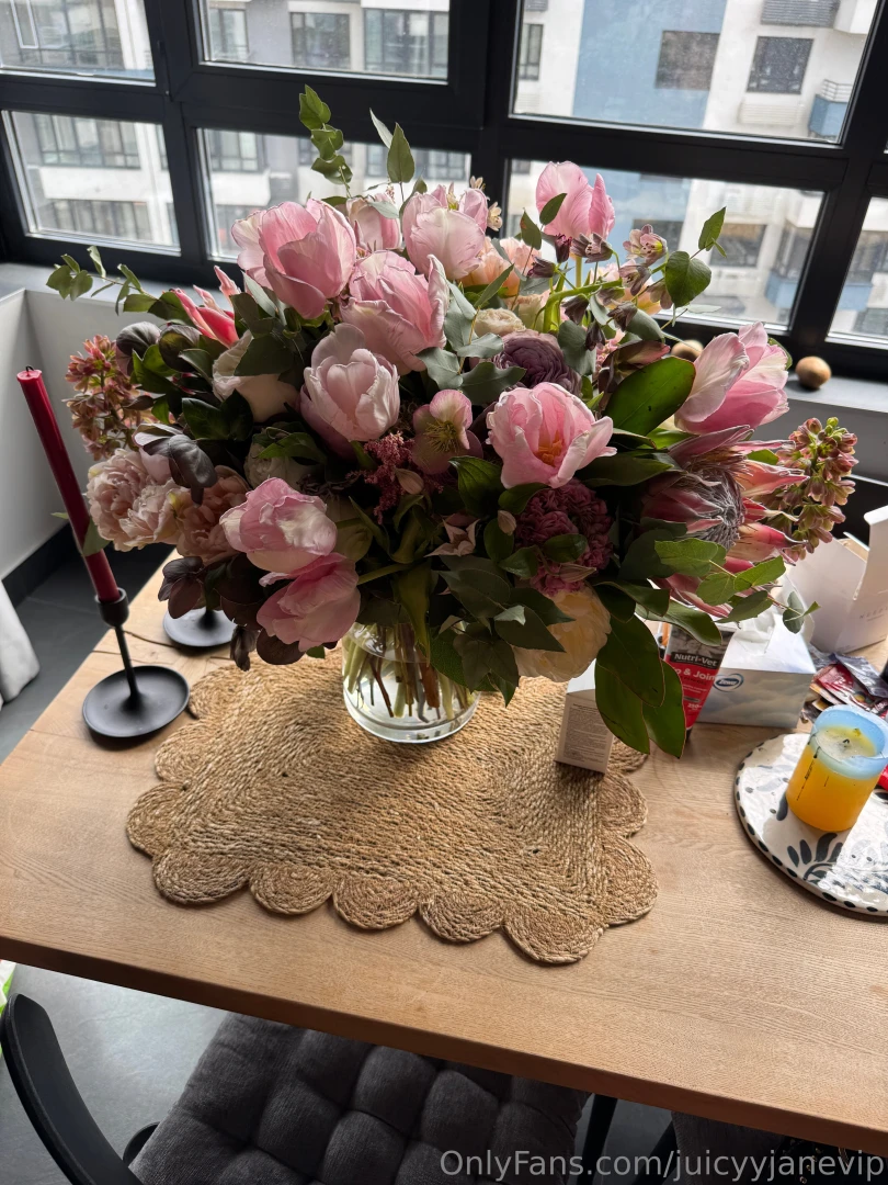 Today i was surprised by a sudden gift 