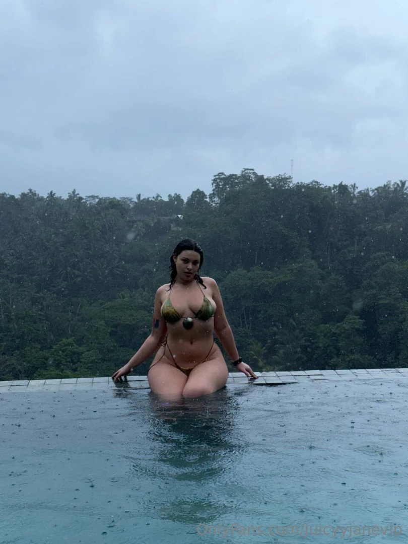 The best thing about summer is the vacation which helps you keep 