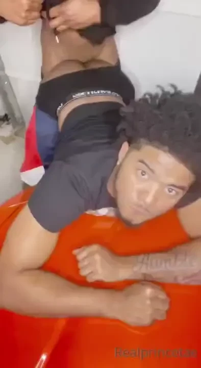 G me and my dl homie literally just left gym to fuck in my garage 