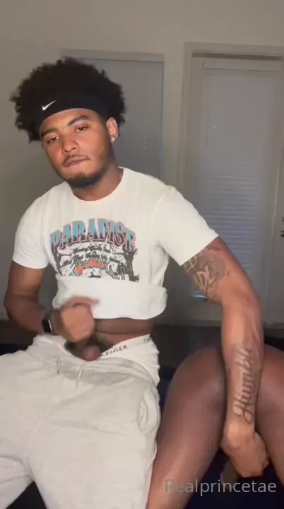Dl homie came over tryna fuck me but all i wanted do was jack off 