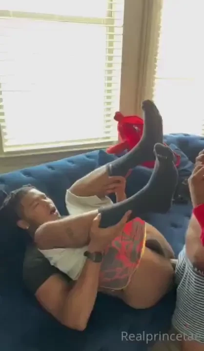 My homie had long day me to shid so we fucked how bro s suppose to 