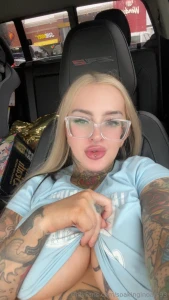 Next two people to sub to my vip page gets 40 off 4 free vids part 1