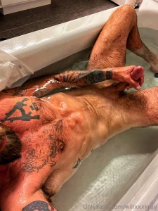 Needed a soak how s the abs