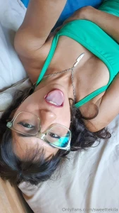 Would you rather give it to me on my tongue or on my glasses part 1