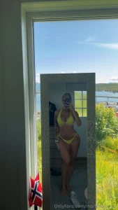 More tanning ugghh sick of this bad phone camera