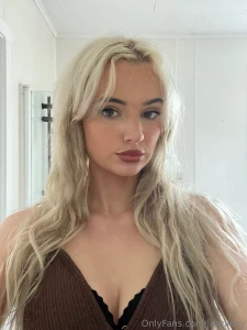 Who s up for a little late-night flirting