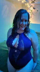 Jan 2024 wearing a bit of make up one more auto post at 7pm with some part 3