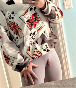 I m going to start wearing these leggings out more