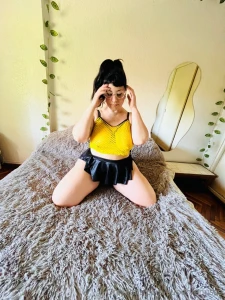 I look laugh and wonder how many would fall for a goddess with a brat