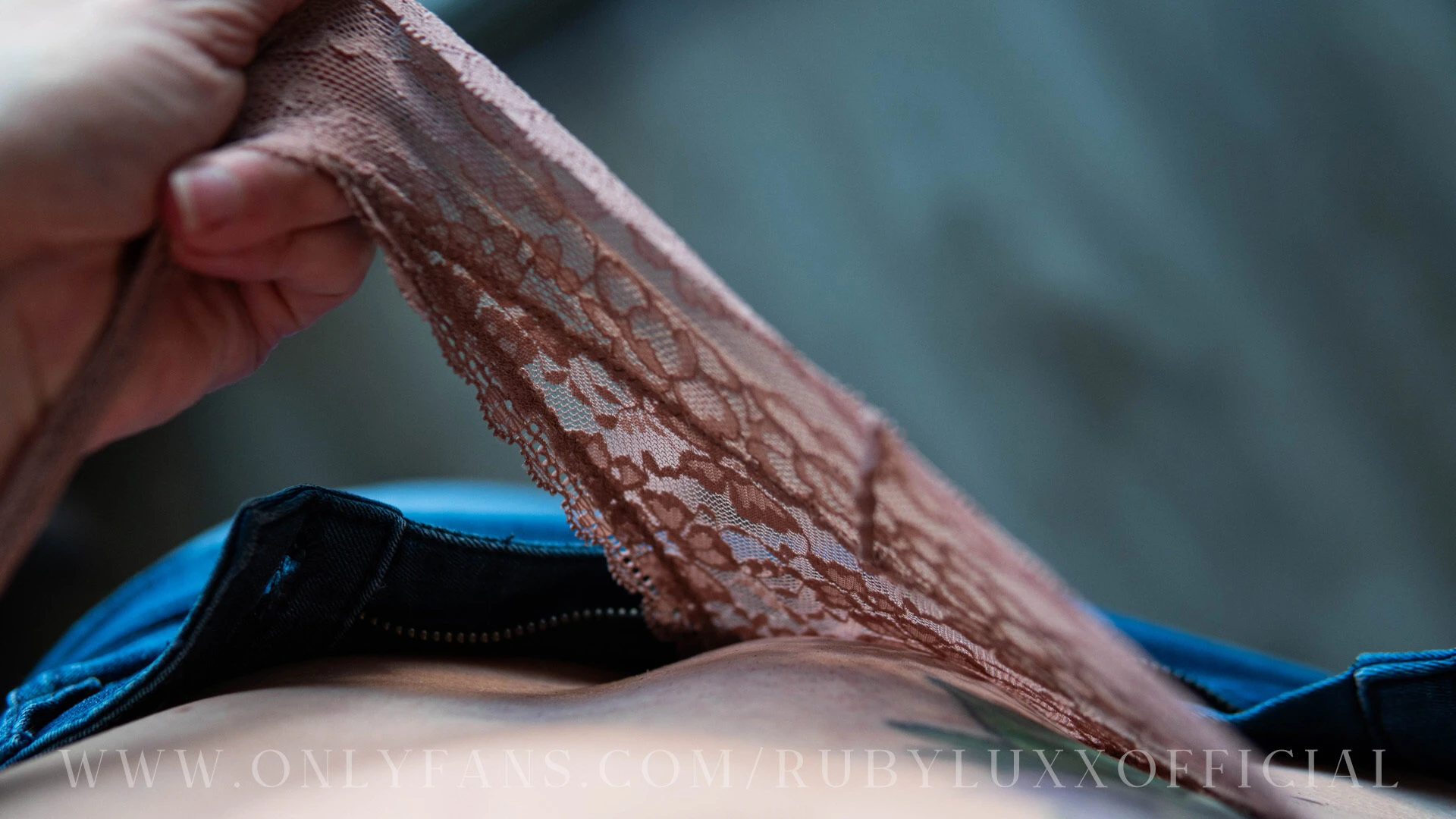 I don t wear panties often but when i do of course i have to show off part 1 