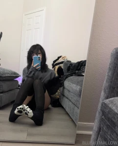 Kitty paws and kitty tail buttplug xd part 1