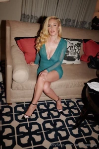 So what would you rate this dress out of 10 part 1