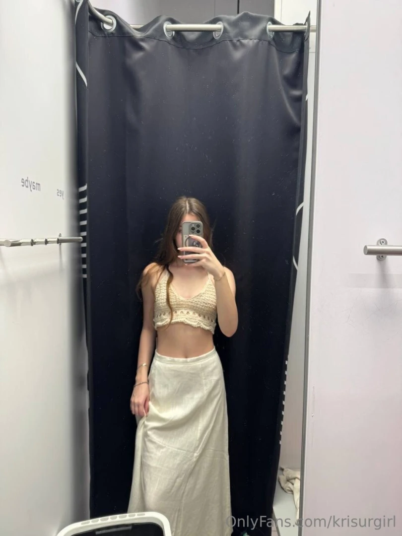 Your girl in the fitting room 