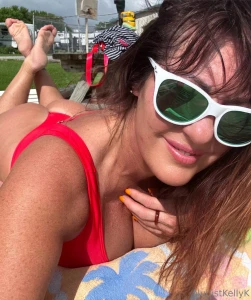 Love pool days part 2