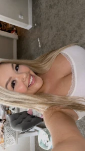 Just your tired lil thursday girlfriend checking in i miss you i want