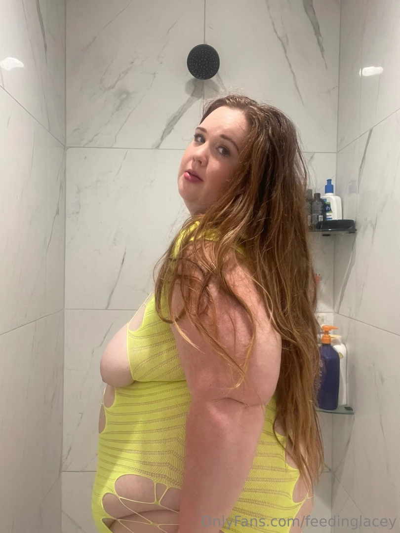 Feedinglacey 