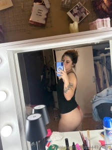 I finally convinced one of my closest friends to make her onlyfans