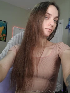 A little bit of no make-up and my long hair progress part 3