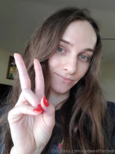 A little bit of no make-up and my long hair progress part 1