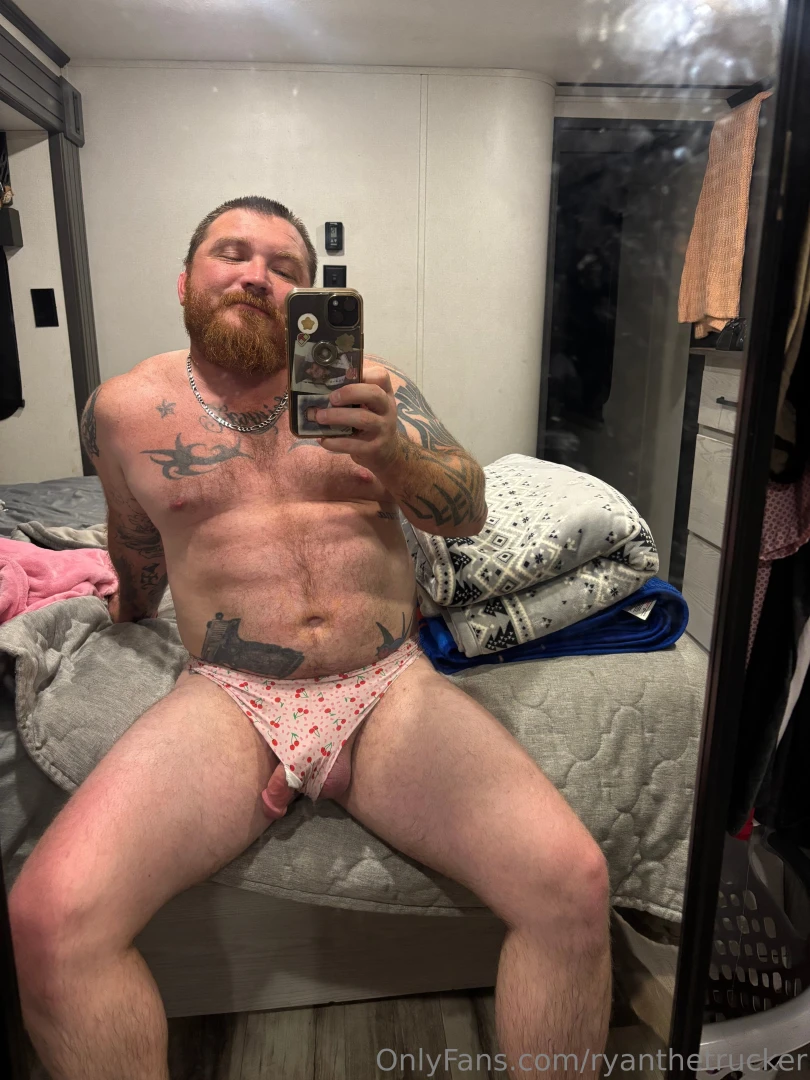 When your girl is gone but she left her panties so you tried them on part 2 