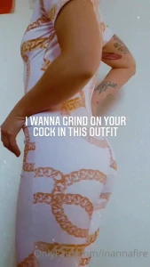 Tip me if you like my outfit and i ll send you a gift