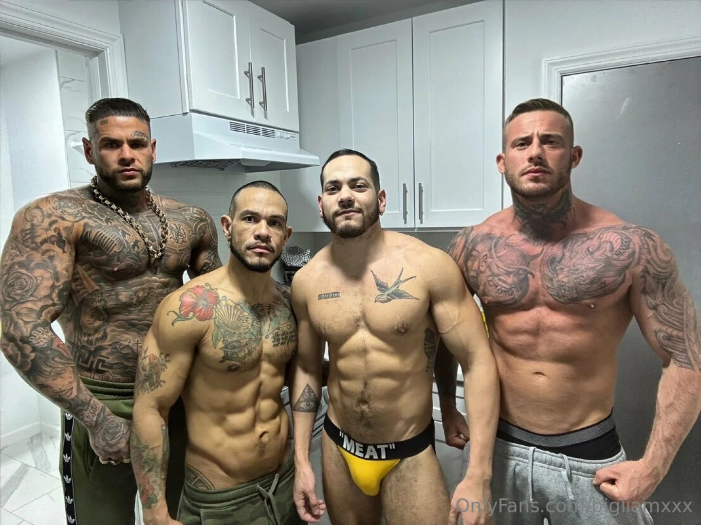 Full feature - shower sex 