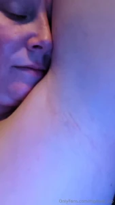 Day and night time armpit love