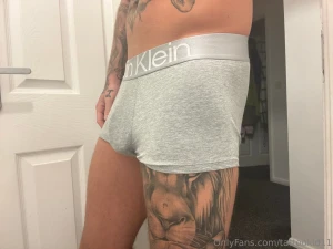 Wedgie pants face part 2