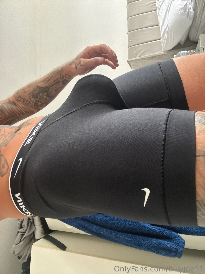 The bludge in these nikes are unreal part 1 