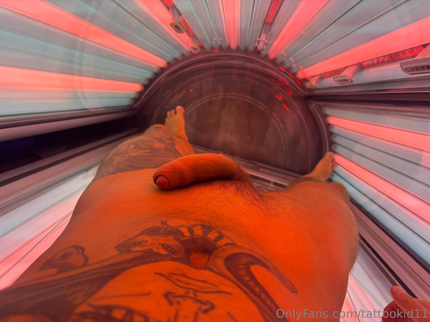 I love nudes sunbeds part 2 