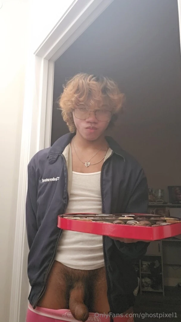 Some extras from valentines day lt 3 part 1 