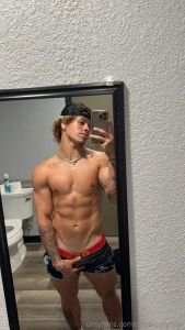 Who s tryna be my valentine