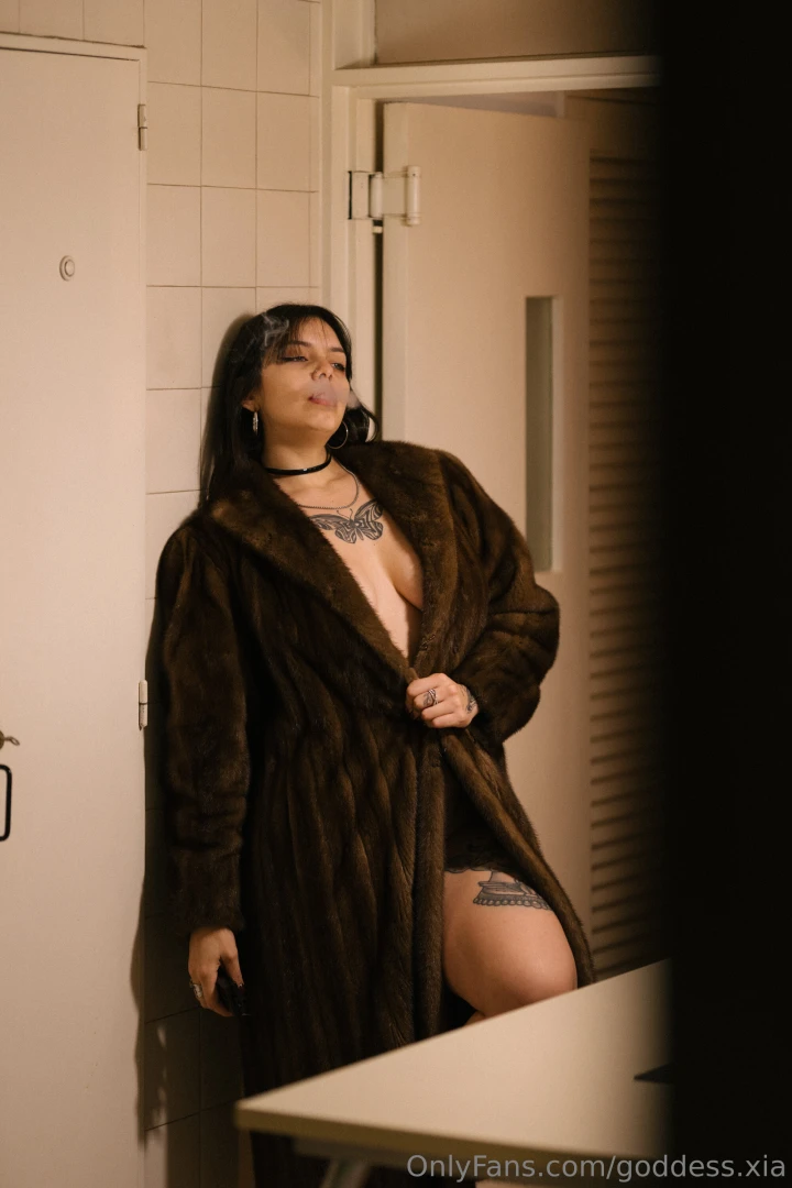 U lala i m back part 1 