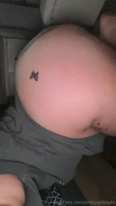 My gets so wet thinking about his face i can t help but play with part 1