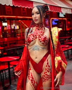 Happy chinese new year here are pics from a photoshoot i did today