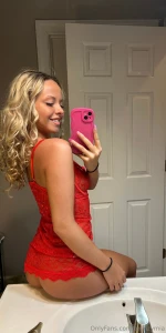 Can you take off my lingerie using your mouth