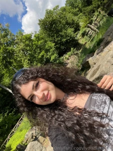 It s a beautiful day let me know what you re doing today