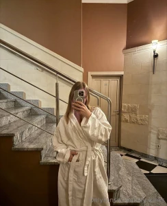 Rate my spa look from 1 to i m the fluffiest thing you ve ever seen