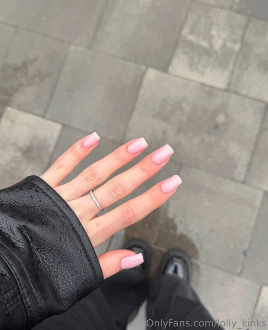 Every time i get a manicure i change my mind 10 times each time do a 