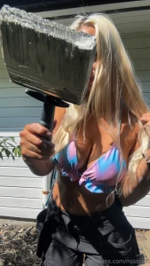 Should we paint the wall on onlyfans 2 new and fresh photos