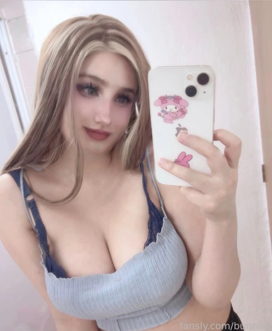 Selfie mirrorselfie cute sensual hot neckline part 3 