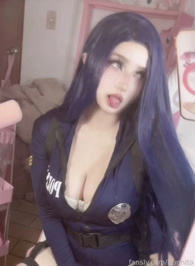 Police ass thicc gamergirl sensual sexy panty cosplay selfie part 11 
