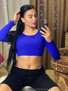 Would you want a personal trainer like this for yourself accepting