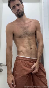 Come find me i ll give you a clue i m in the office bathroom part 3