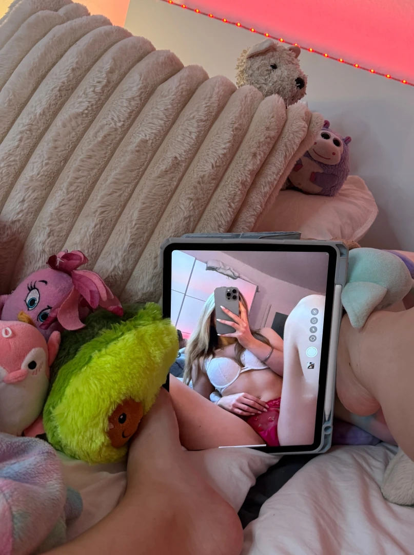 Since the tablet picture was such a hit i thought i d take another one 