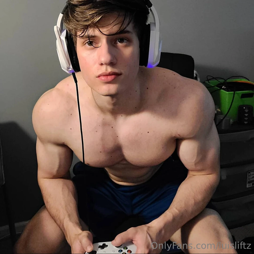 Games n chill 