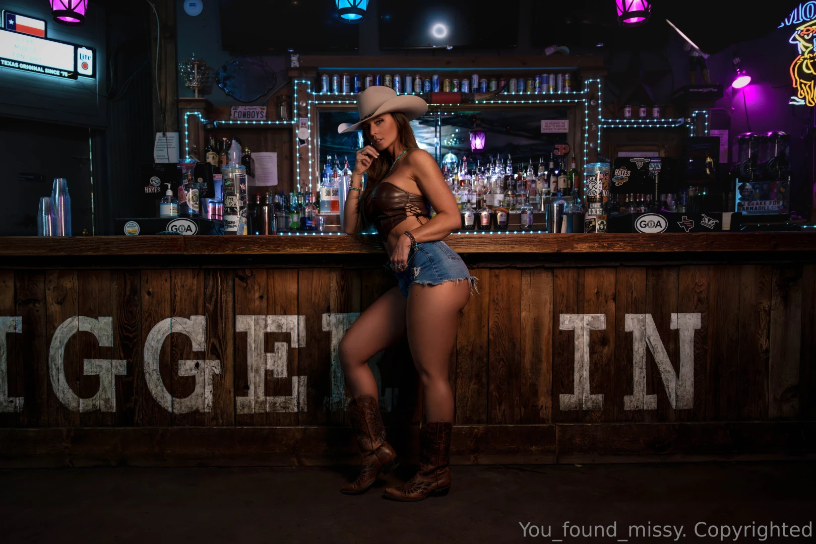 Just a girl that loves her honkytonks and live music are you a country part 4 